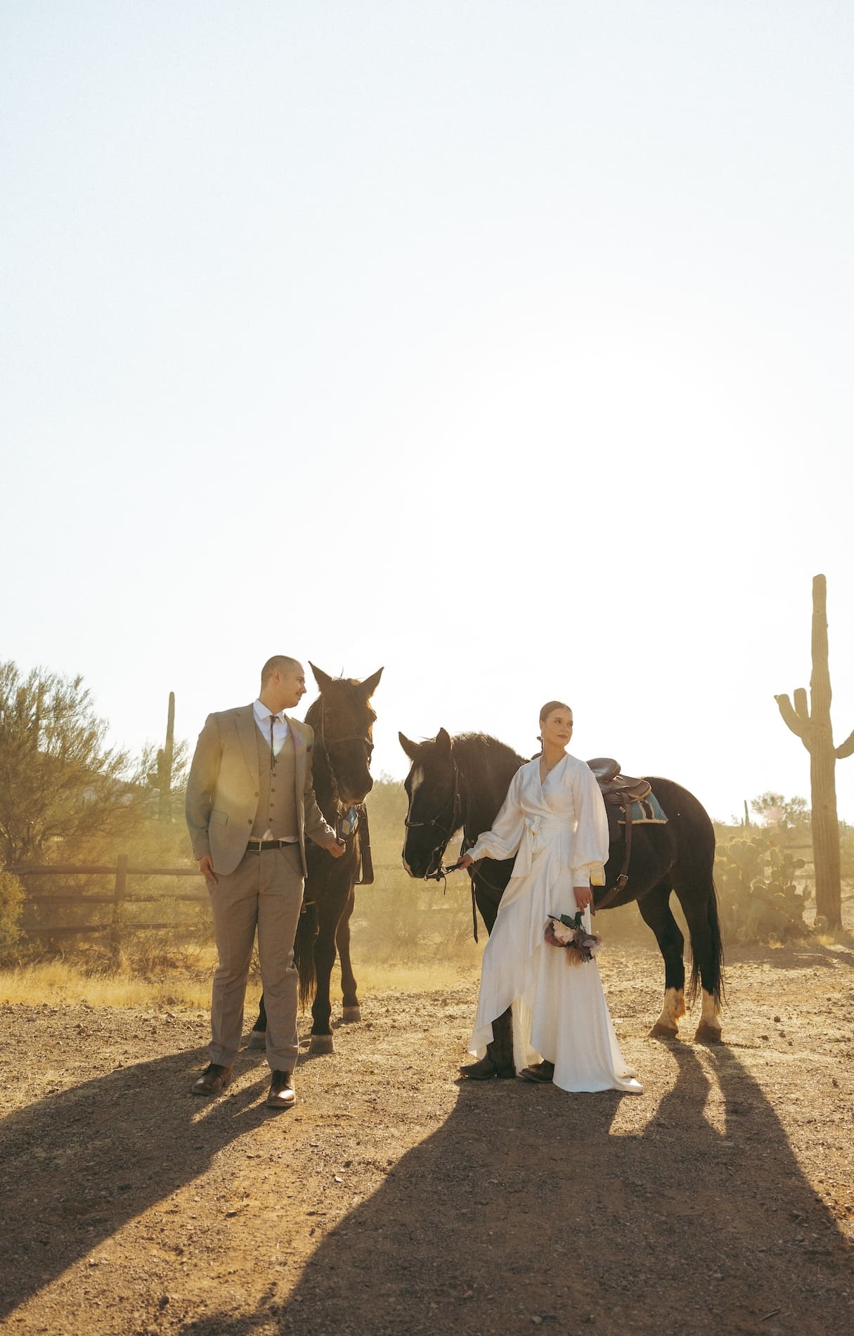 western-desert-elopement-with-horses-white-stallion-ranch-tucson-arizona