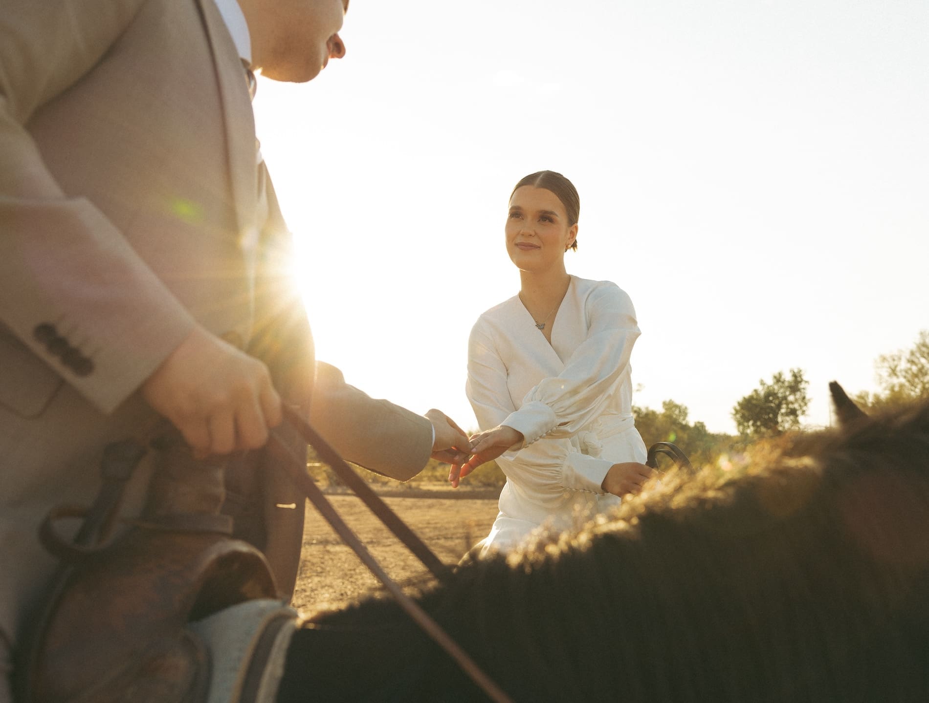 western-desert-elopement-with-horses-white-stallion-ranch-tucson-arizona