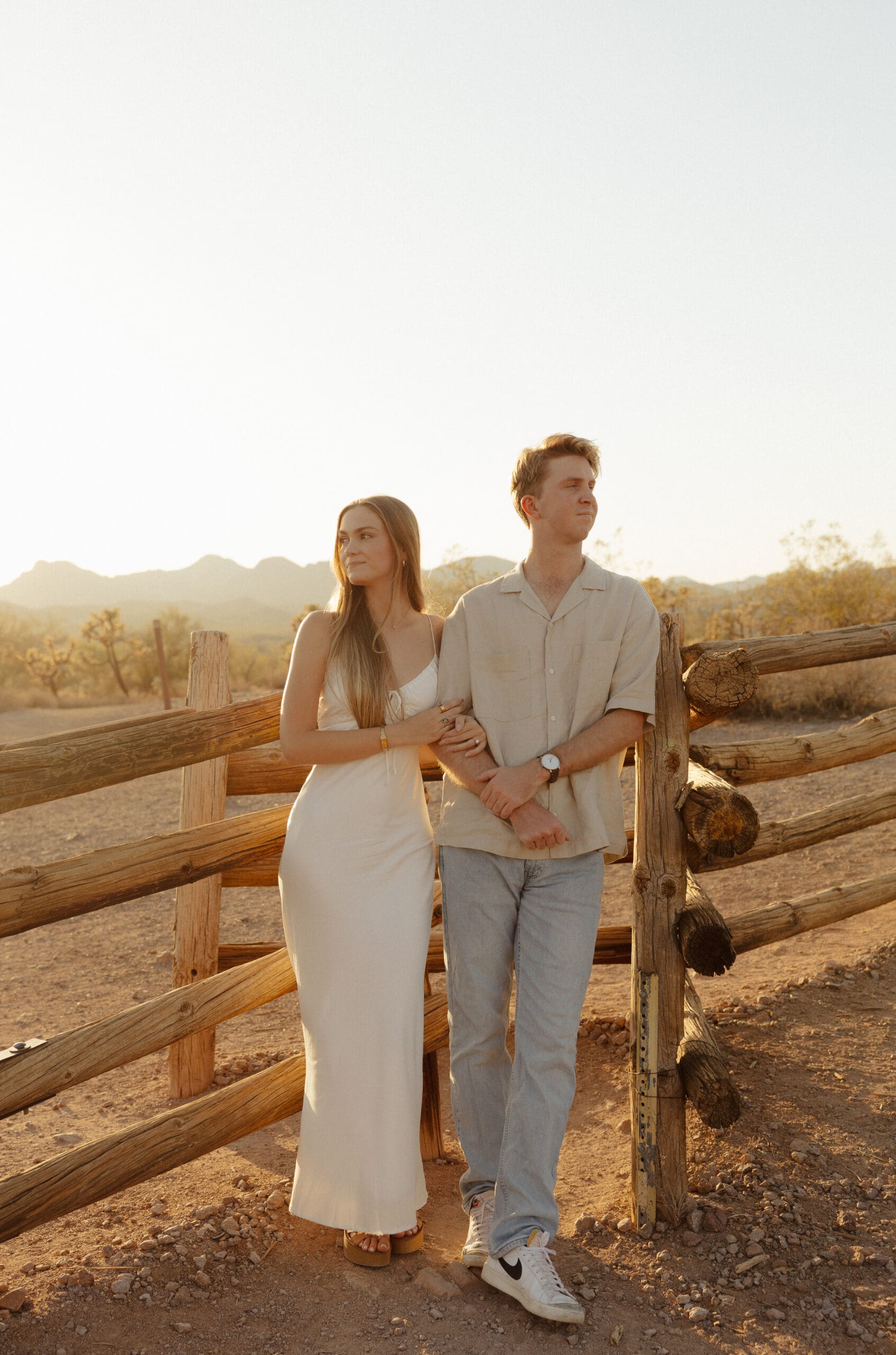 arizona-engagement-photographer-at-lost-dutchman-state-park